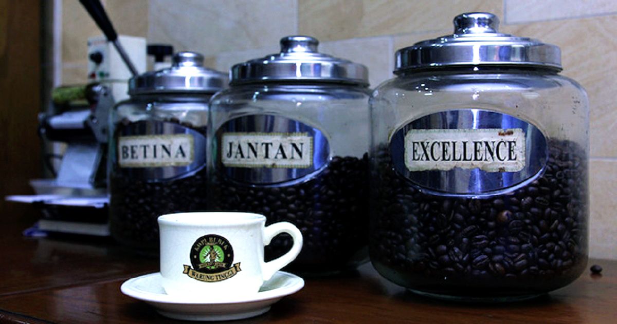 Kopi Warung Tinggi Sudah Generasi Kelima Hadir Manjakan Pecinta Kopi
