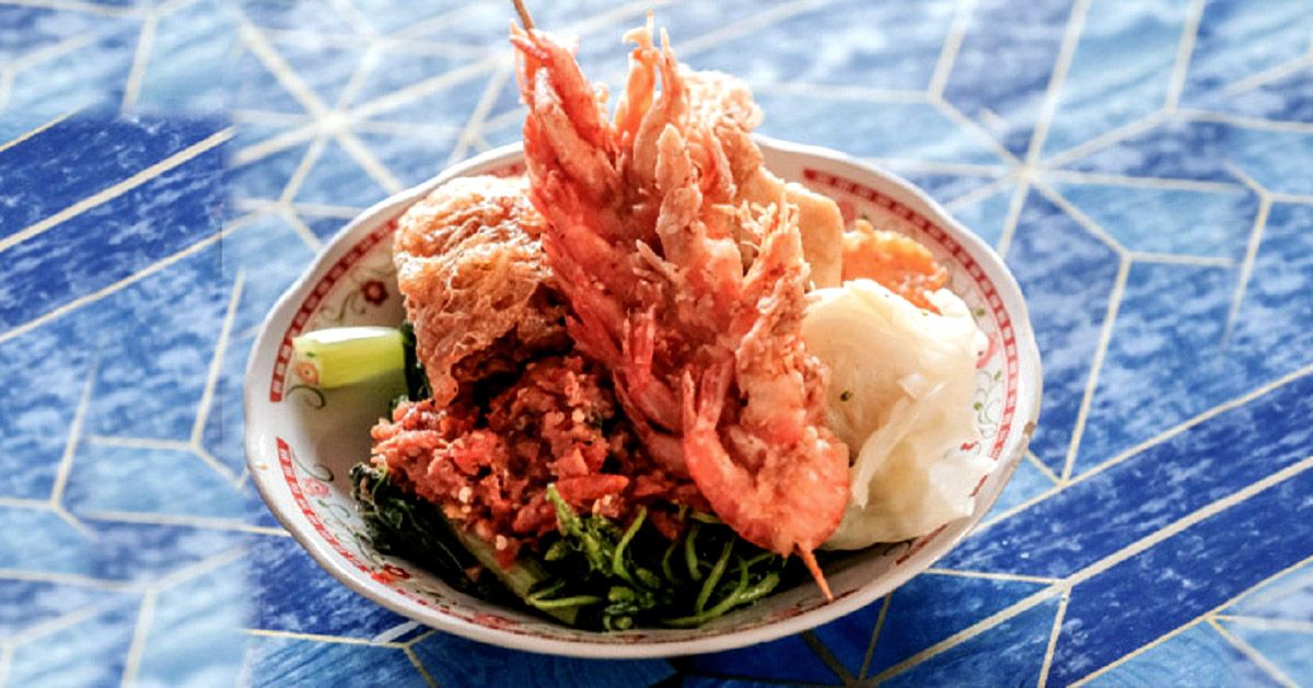 Sensasi Pedas Nasi Tepong Kuliner dari Banyuwangi