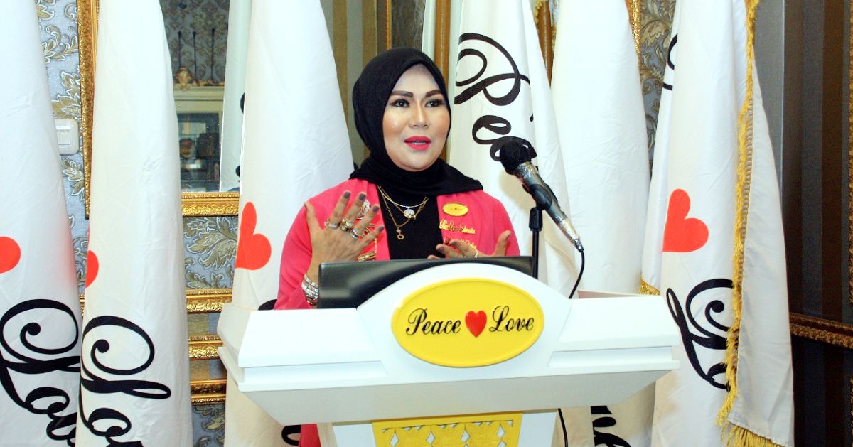 Lady Nabilla 12 Tahun Pimpin Yayasan Peace & Love Indonesia