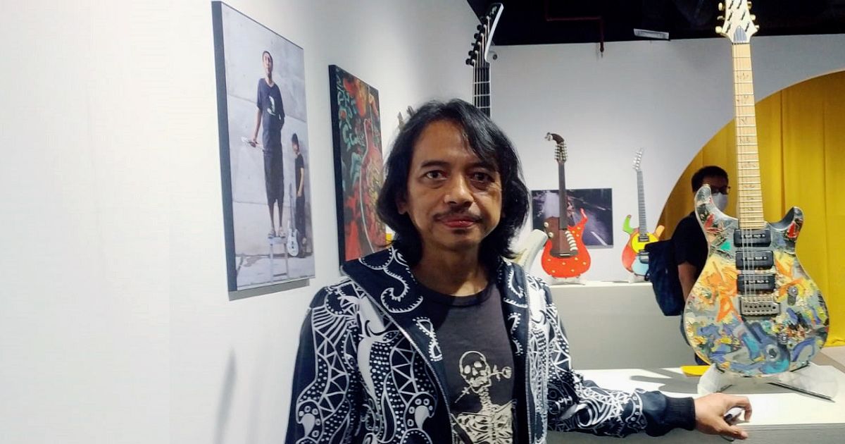 Lelang Gitar, Dewa Budjana Bantu Penderita Kanker