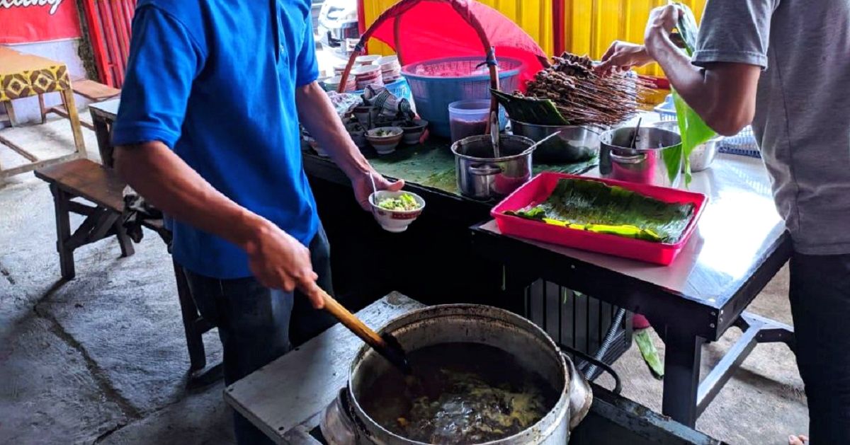 Ke Pemalang Ojo Lali Coba Nasi Grombyang Dan Lontong Dekem