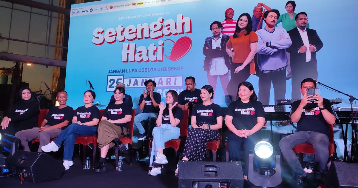 Setengah Hati Tayang 25 Januari, Sindiran Pedas Masa Pemilu Dibalut Komedi