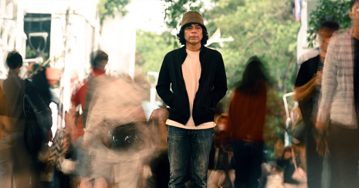 Adrian Yunan & Reda Gaudiamo Hadirkan Nostalgia Lewat Single "Pasar Malam"