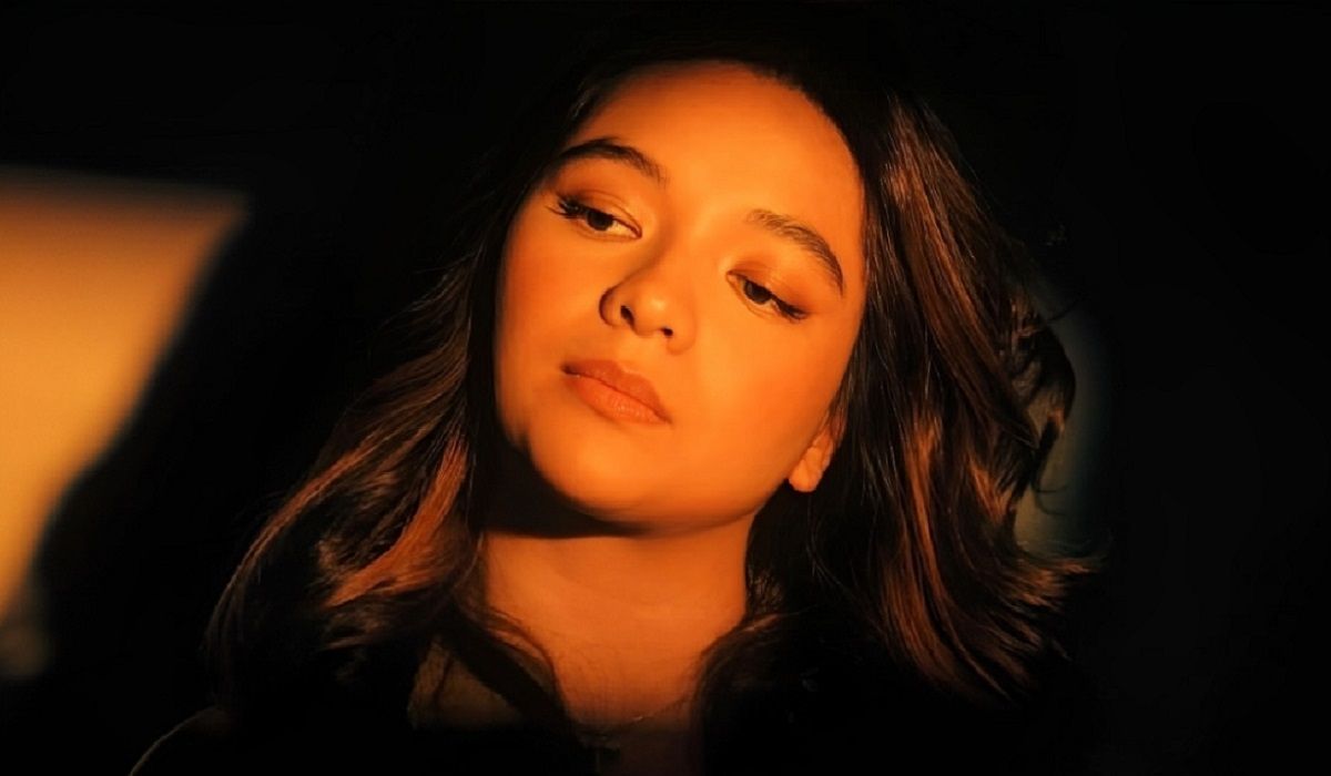 Alex Teh Tuangkan Luka Keluarga dalam Single blink yang Penuh Makna