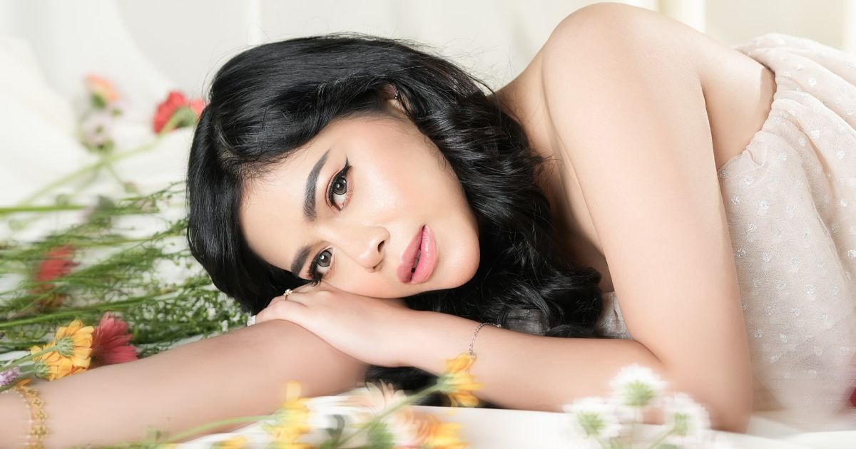 Delladevina Ceritakan Cinta Sejati dalam Single Penuh Makna Seumur Hidupku