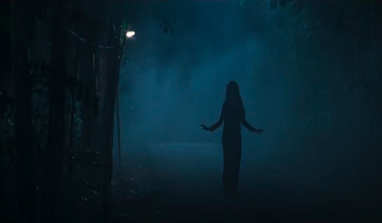 Bahu Laweyan Legenda Kelam Jawa di Film Perempuan Pembawa Sial Karya Fajar Nugros