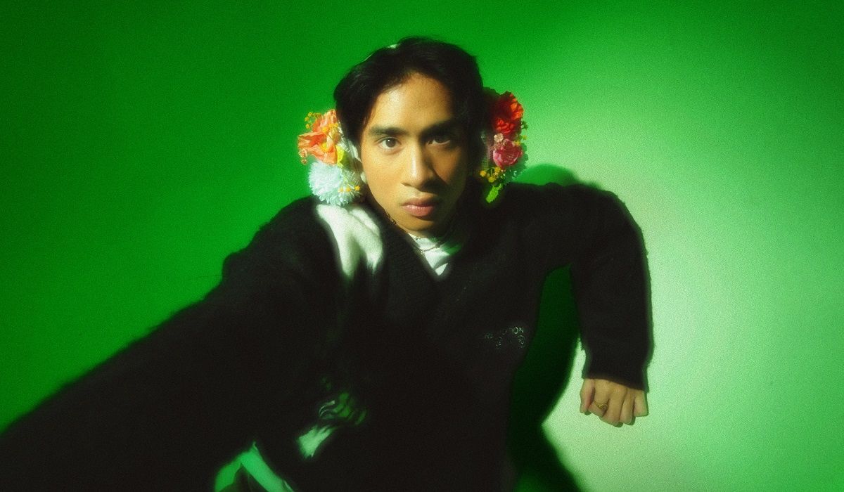 Devano Danendra Kembali ke Musik, Rilis Single Personal Rumah?