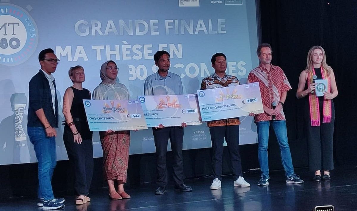 Kompetisi "Ma Thèse en 180 Secondes" Serunya Peneliti Muda Indonesia Presentasi Ilmiah dalam 3 Menit