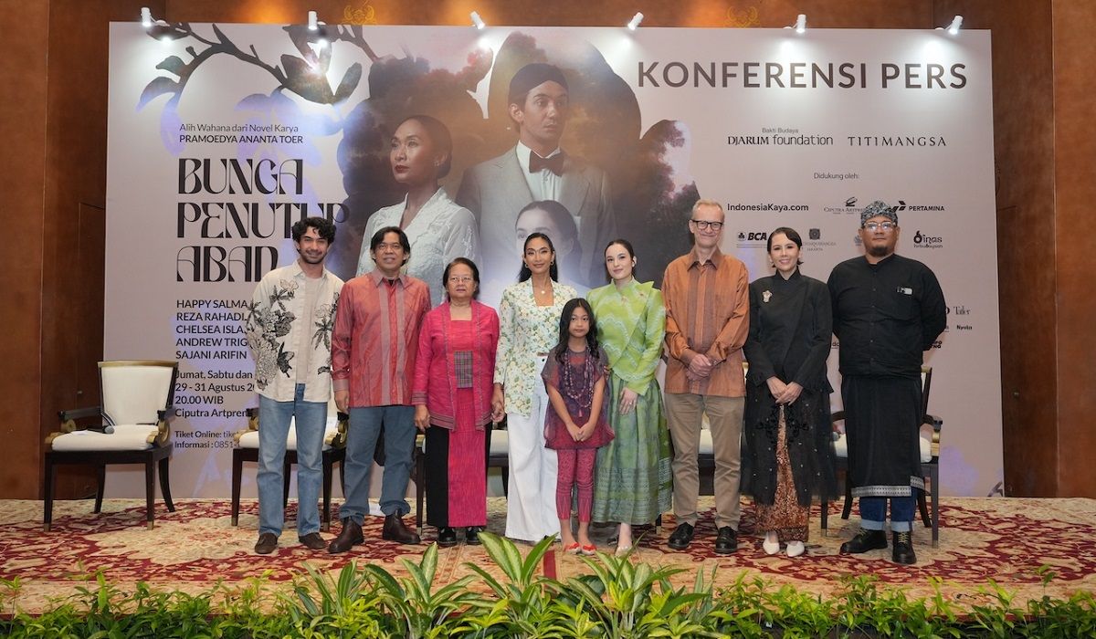 Teater Bunga Penutup Abad Kembali Hidupkan Warisan Sastra Pramoedya Ananta Toer