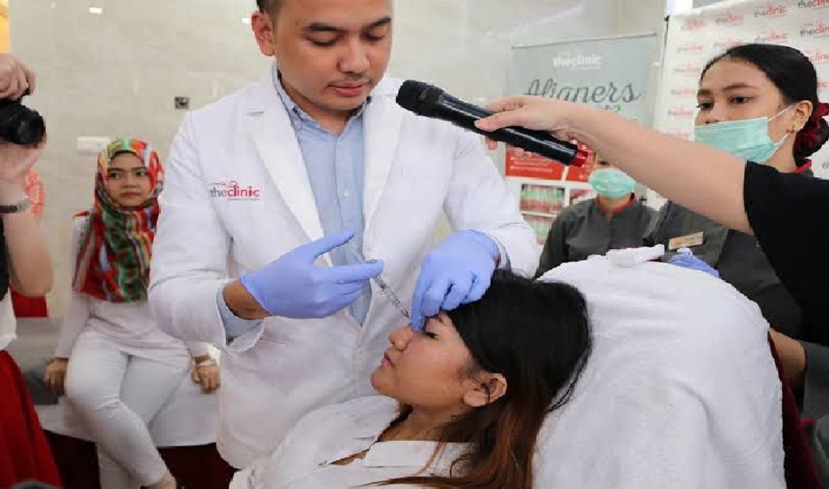 Tren Oplas Selebriti Indonesia, dr. Danu Mahandaru & The Clinic Beautylosophy