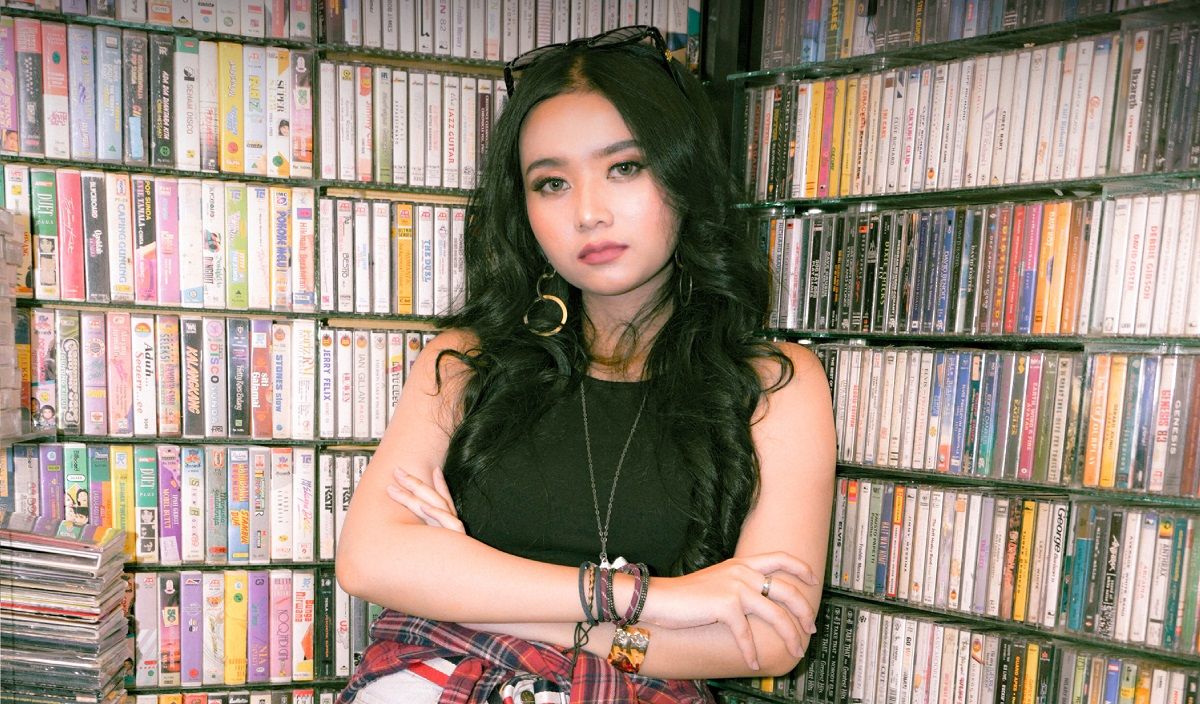 Efah Aaralyn Rilis MV “Ingat-ingat Pesan Mama” Jadi OST