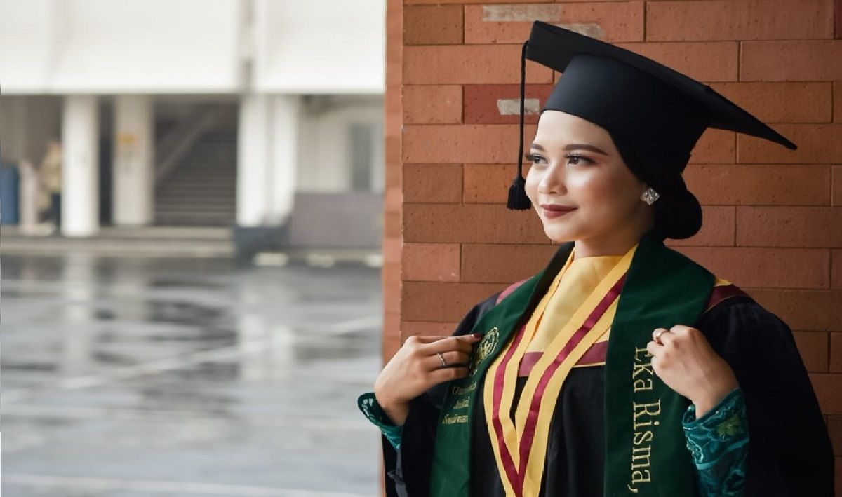 Eka Risma, Sosok Emas Purwokerto Dari Dunia Seni hingga Raih Gelar Magister Ilmu Komunikasi