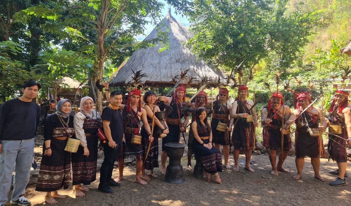 Famtrip Kemenpar di Alor Promosi Wisata Selam dan Budaya Lokal ke Pasar ASEAN