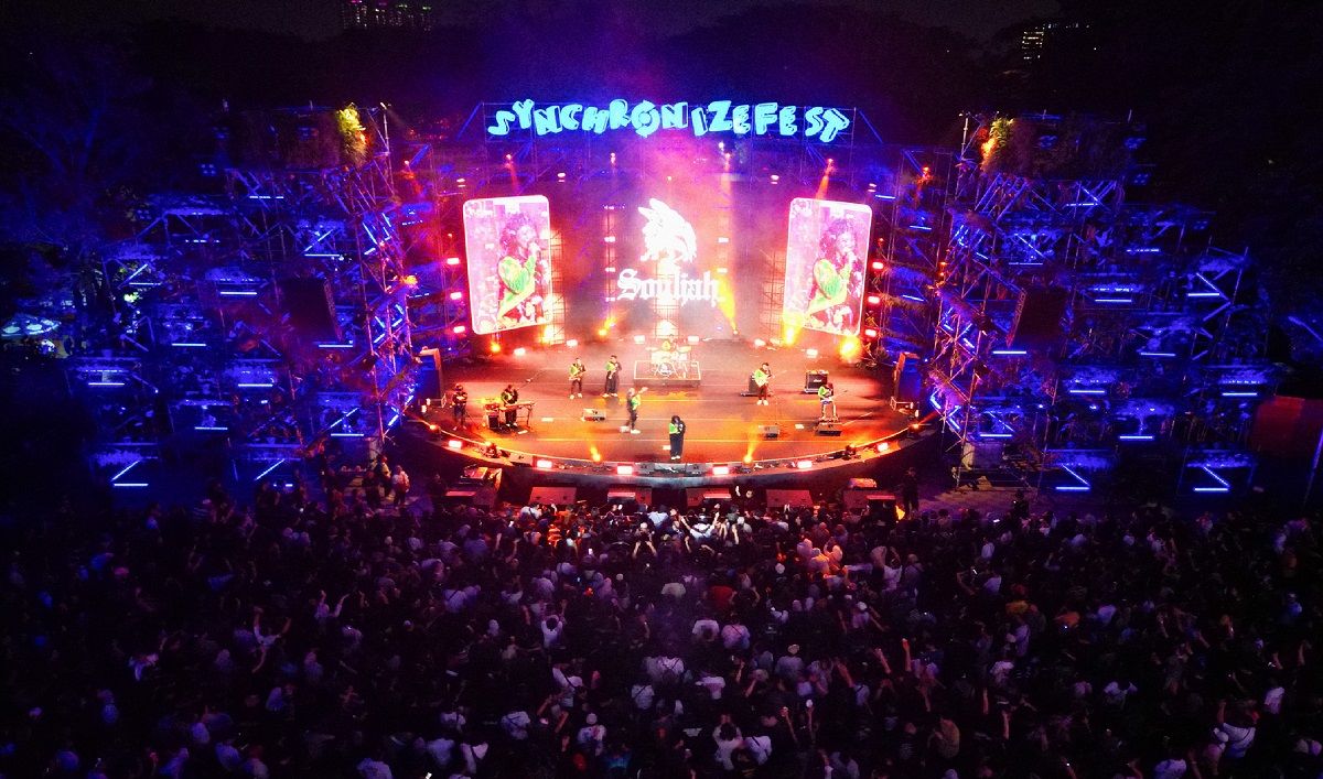 Hari Kedua Synchronize Fest 2025 Lautan Penonton, Nostalgia, dan Kolaborasi Megah