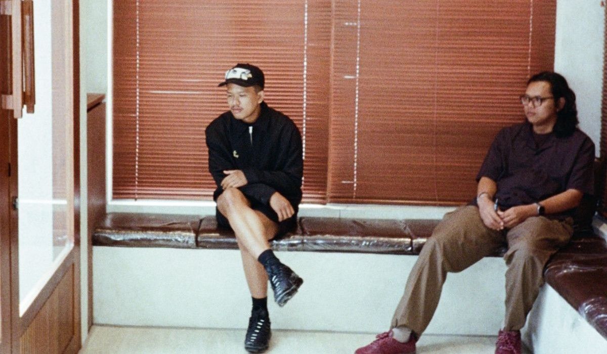 Pemuja Melaka Rilis “Sendiri”, Potret Sunyi Kota Urban