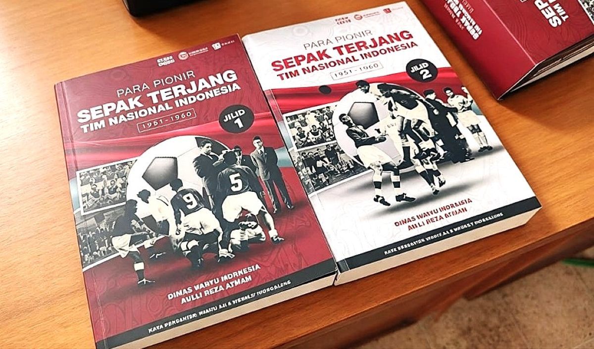 Buku Para Pionir Sepak Terjang Tim Nasional Indonesia Ungkap Banyak Sejarah Sepak Bola yang Kurang Tepat
