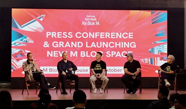 M Bloc Space “SIMPATI 5G” Semua Kembali ke Blok M