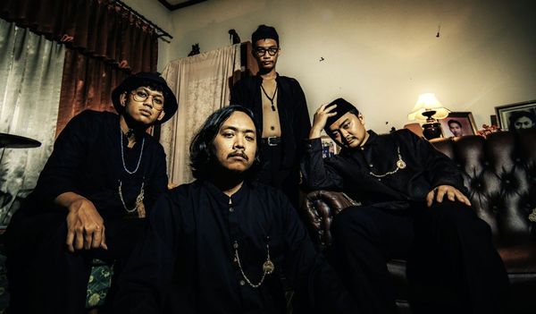 Béwara Basajan, Tradisi Sunda dalam Musik Kontemporer